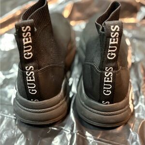 DKNY Men's Black High-Top Sneakers